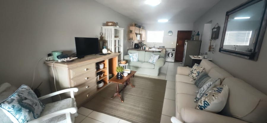 To Let 2 Bedroom Property for Rent in Hartenbos Central Western Cape